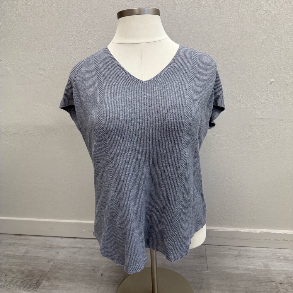 Magaschoni Heather Gray Short Sleeve Top - Size L